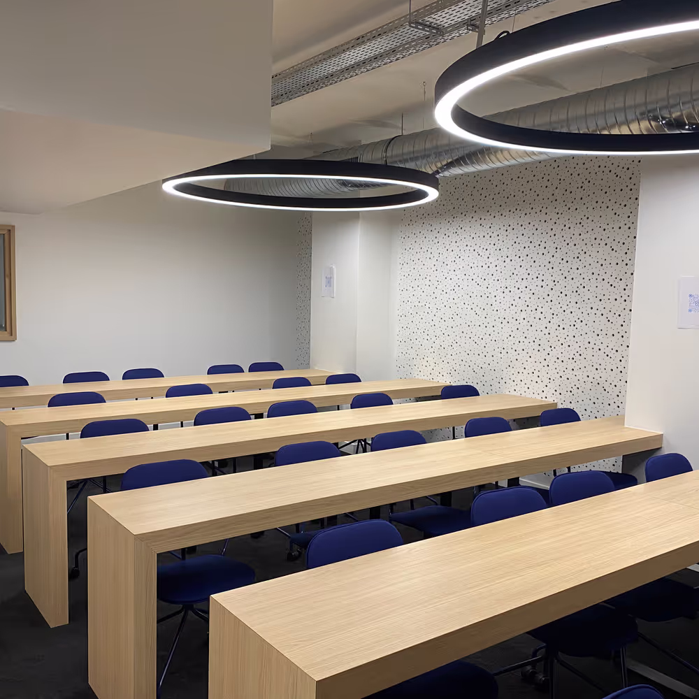 Une salle de classe propre